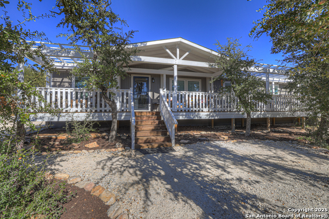 Image 3 of 47 For 270 Lakewood