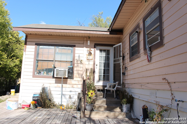 Image 6 of 10 For 502 Shadwell