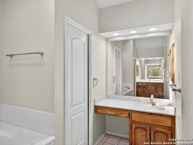 Image 28 of 36 For 2904 Bent Tree