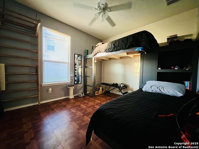 Image 14 of 17 For 9003 Canter Horse