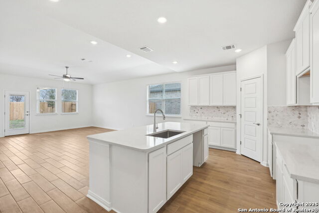 Listing photo id 16 for 9510 Quail Crest