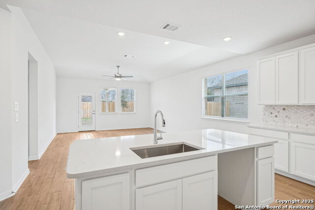 Listing photo id 17 for 9510 Quail Crest