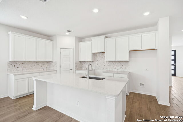 Listing photo id 22 for 9510 Quail Crest