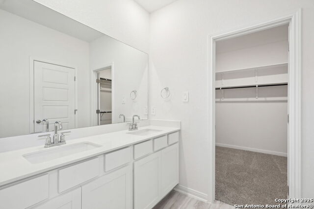 Listing photo id 30 for 9510 Quail Crest