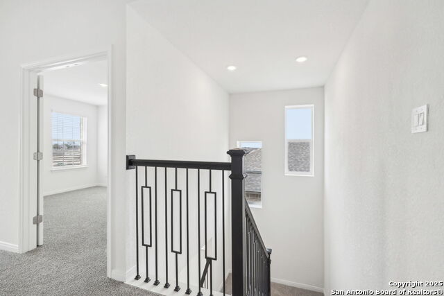 Listing photo id 34 for 9510 Quail Crest