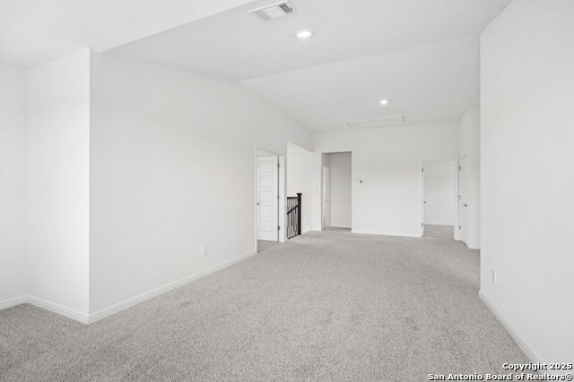 Listing photo id 37 for 9510 Quail Crest