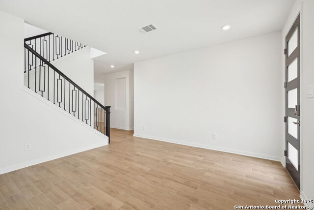 Listing photo id 4 for 9510 Quail Crest