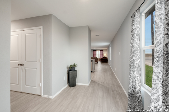 Image 8 of 21 For 706 Ambush Rdg