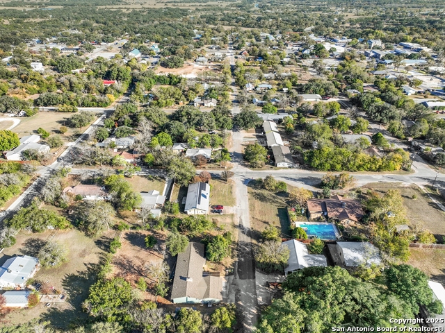 Image 13 of 55 For 914 6th  