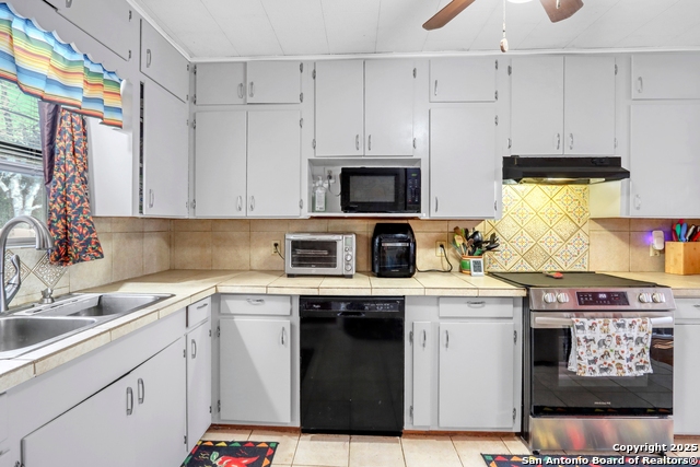 Image 35 of 55 For 914 6th  