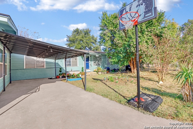 Image 45 of 55 For 914 6th  