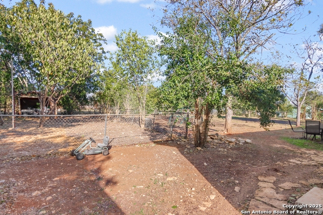 Image 52 of 55 For 914 6th  