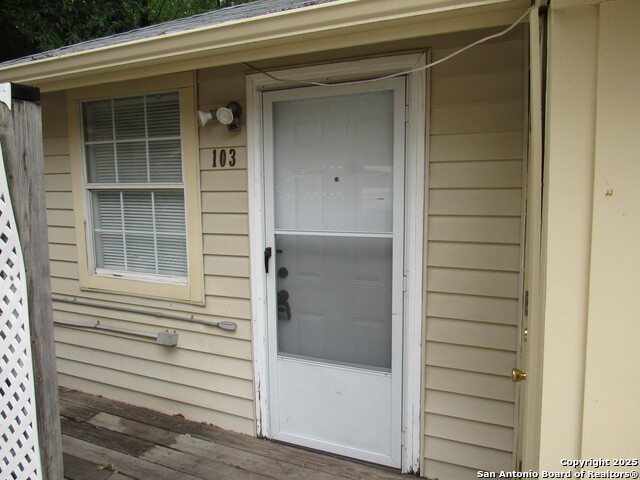 Image 2 of 10 For 311 Rosewood E 103