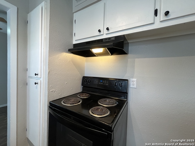 Image 12 of 32 For 2802 Lasses Blvd 30