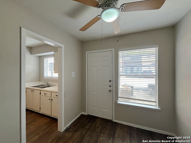 Image 22 of 32 For 2802 Lasses Blvd 30