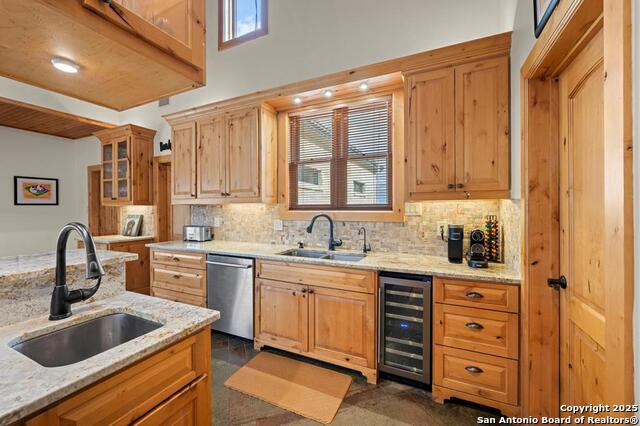 Listing photo id 14 for 2320 Fiedler Road