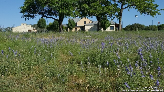 Listing photo id 30 for 2320 Fiedler Road