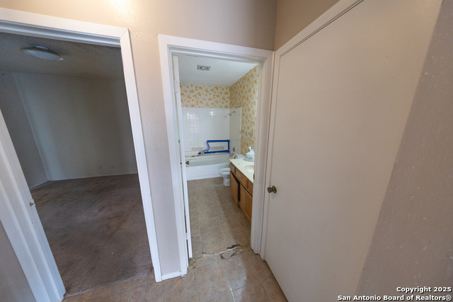 Image 10 of 22 For 6915 Brecon  