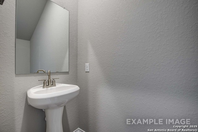 Image 26 of 28 For 4978 Mala Vida