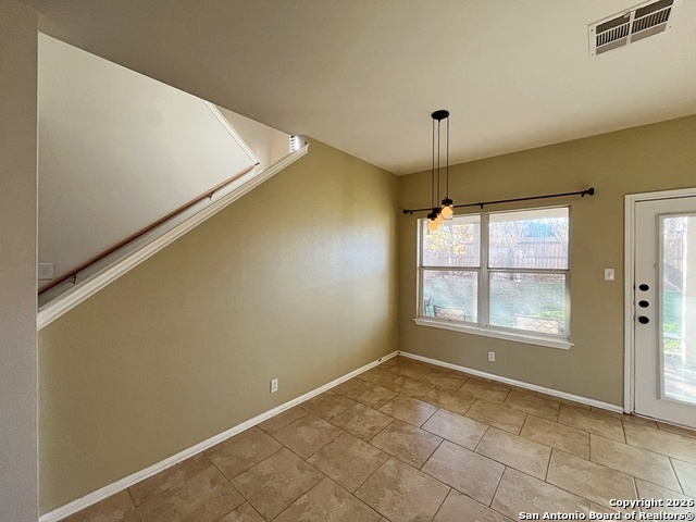 Image 10 of 39 For 22019 Goldcrest Run