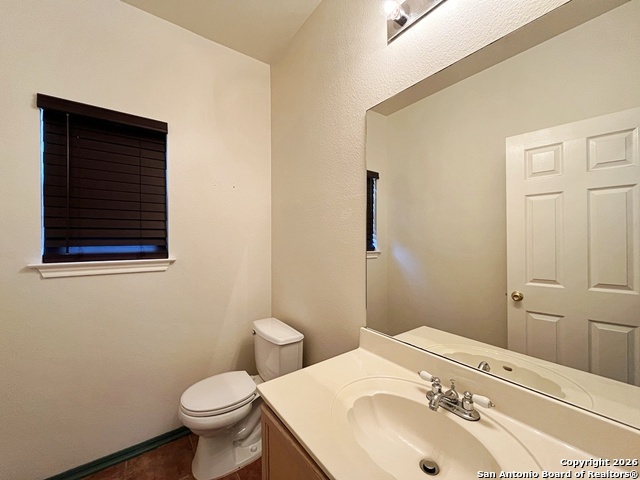 Image 27 of 39 For 22019 Goldcrest Run