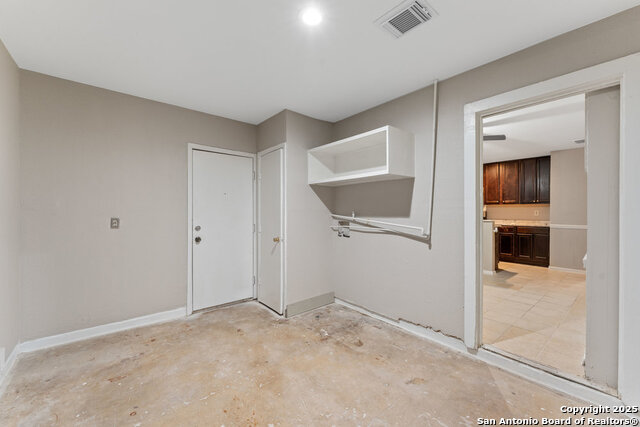 Image 13 of 28 For 5003 Casa Oro