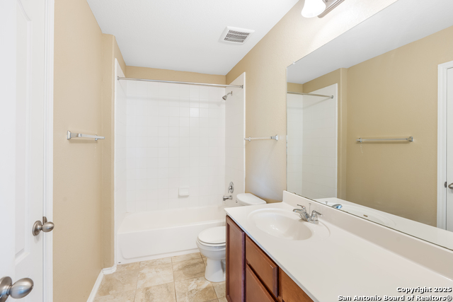 Listing photo id 14 for 4408 Donley  