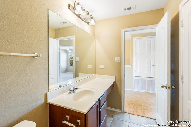 Listing photo id 15 for 4408 Donley  