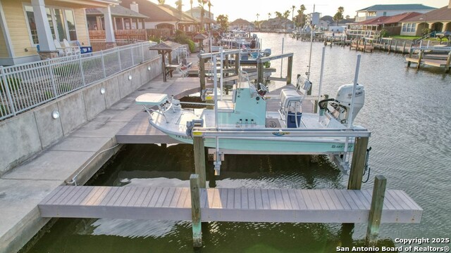 Listing photo id 42 for 102 Angelfish