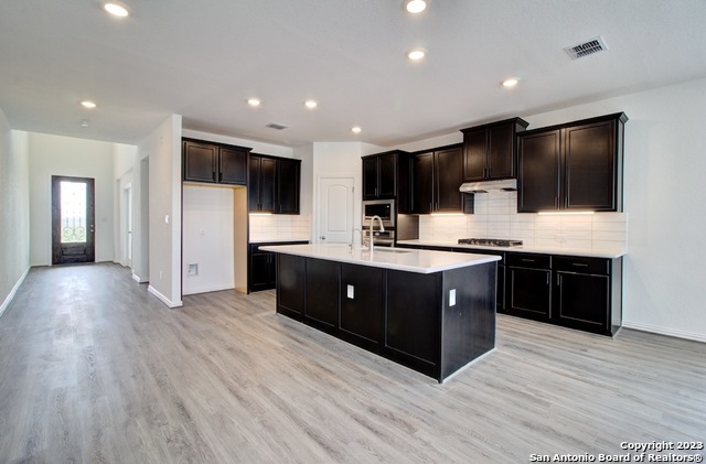 Image 4 of 30 For 762 Groudsel Avenue