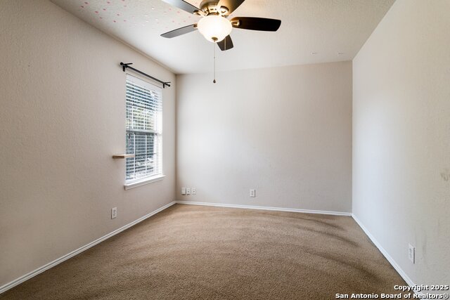 Image 19 of 24 For 25914 Mission Bluff