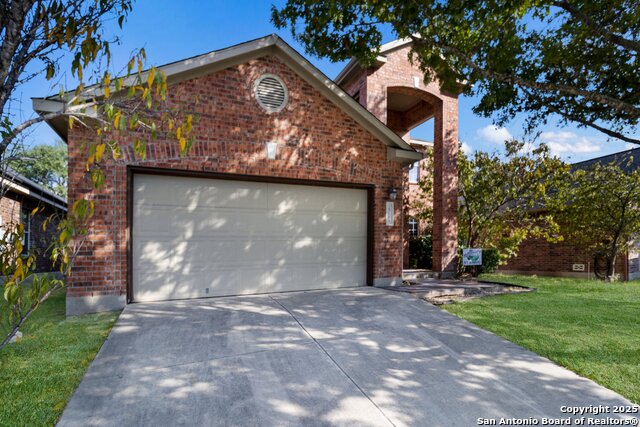 Image 2 of 24 For 25914 Mission Bluff