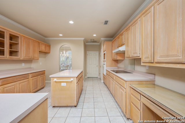 Image 9 of 22 For 3911 Heights Way