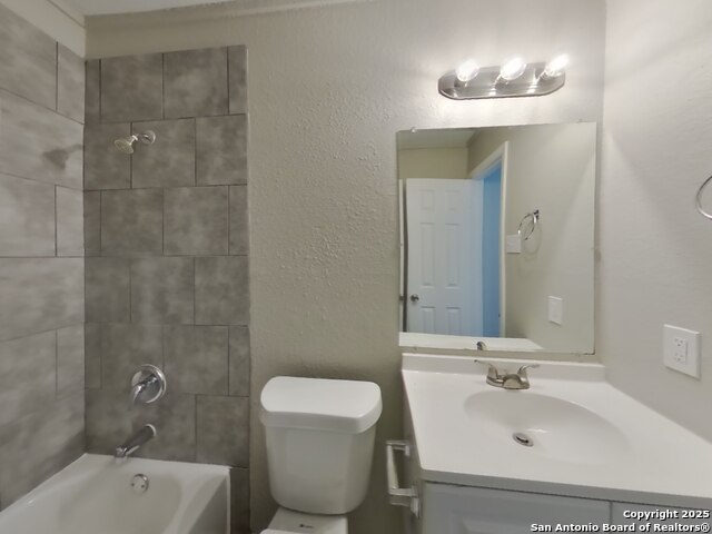 Image 13 of 15 For 4111 Sunrise Crest