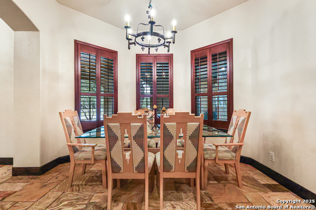 Listing photo id 14 for 23328 Osceola Blf