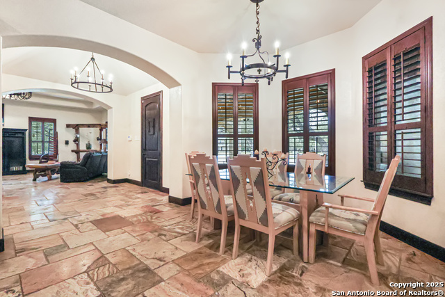 Listing photo id 15 for 23328 Osceola Blf