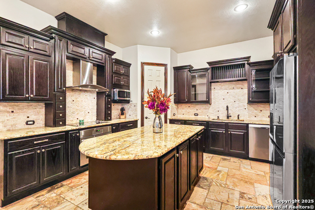 Listing photo id 16 for 23328 Osceola Blf