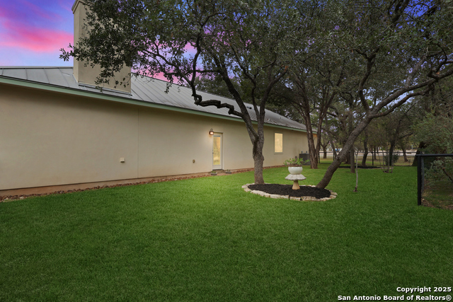 Listing photo id 43 for 23328 Osceola Blf