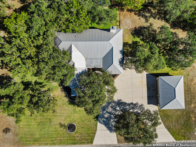 Listing photo id 46 for 23328 Osceola Blf