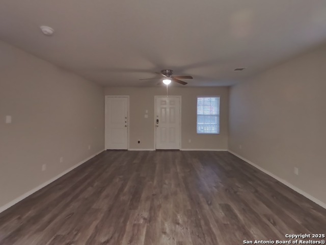 Image 3 of 16 For 8718 Segura  