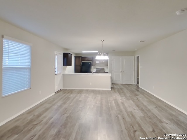 Image 4 of 16 For 8718 Segura  