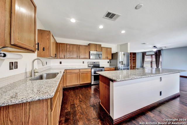 Image 11 of 24 For 1101 Quiet Creek