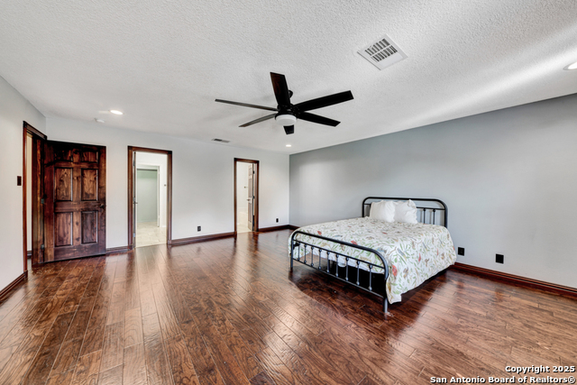 Image 16 of 24 For 1101 Quiet Creek