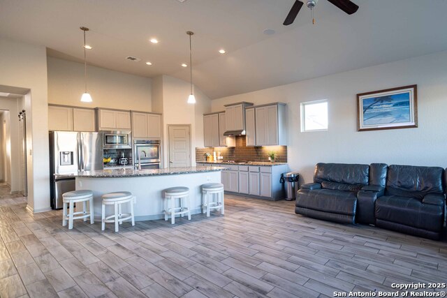 Image 4 of 21 For 102 Talavera