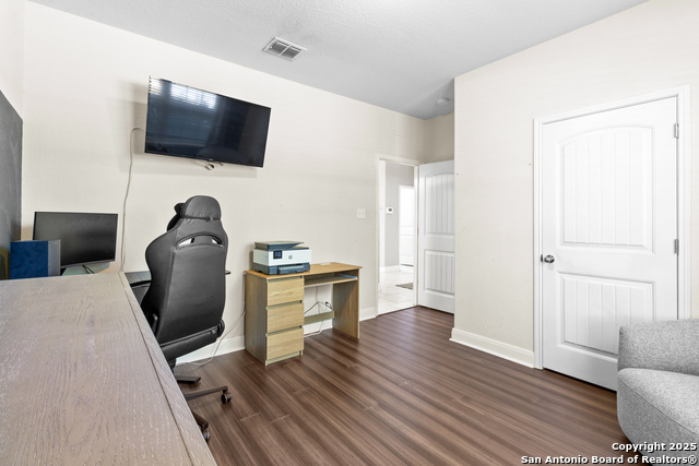 Image 19 of 25 For 8710 Hamer Ranch