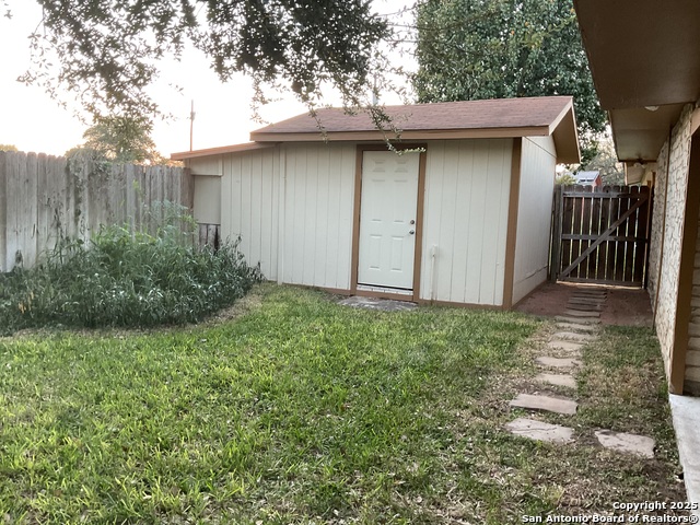 Image 13 of 17 For 206 Harralton Circle