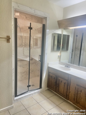 Image 9 of 17 For 206 Harralton Circle