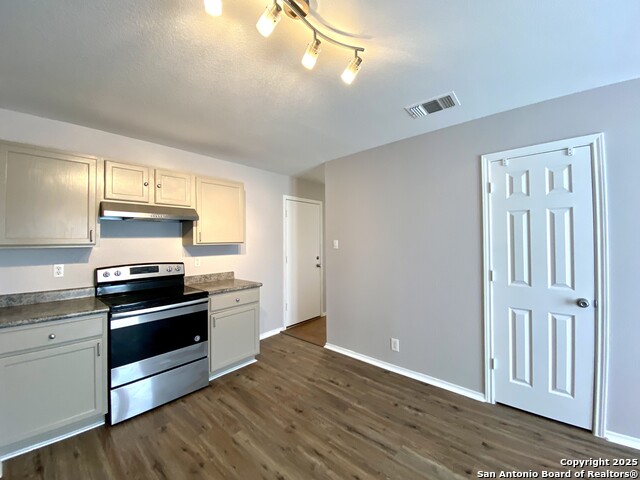 Image 15 of 41 For 9010 Mission Gap