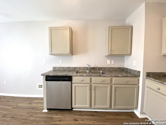 Image 17 of 41 For 9010 Mission Gap