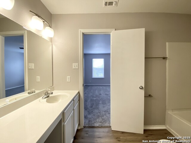 Image 33 of 41 For 9010 Mission Gap